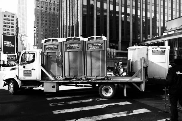 Best Porta potty delivery and setup  in Fayette, LA